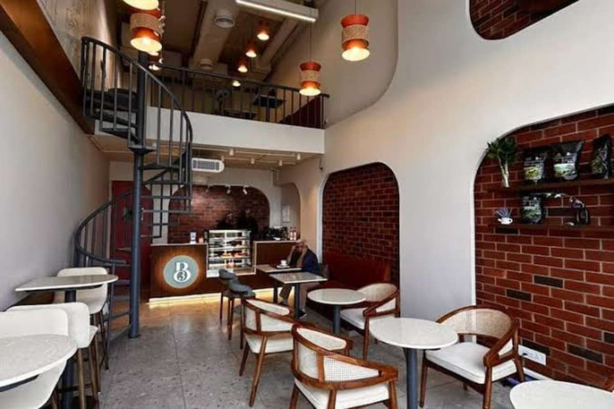 Brew & Bean Café – Modern Café Interior
