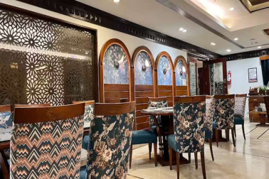 Saffron Leaf – Luxury Indian Restaurant
